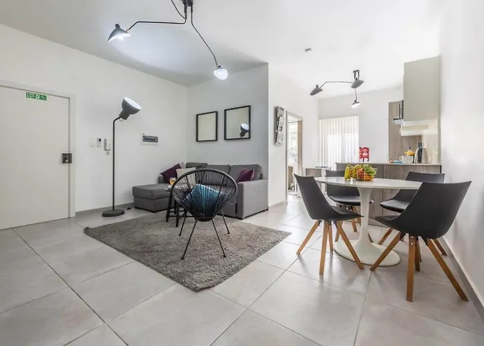 Comfy Area By Buena Vista Lägenhet