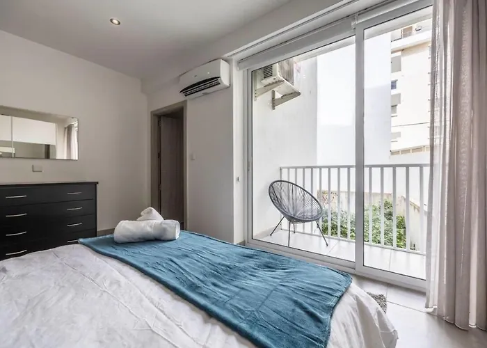 Comfy Area By Buena Vista *